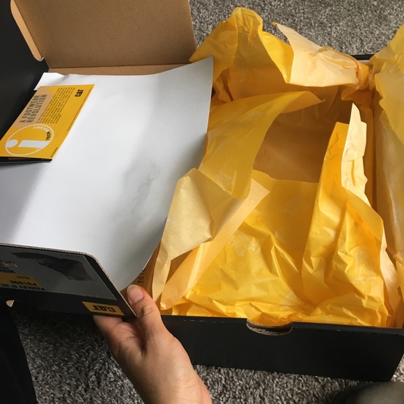 Caterpillar women’s steel toes - Picture 9 of 12